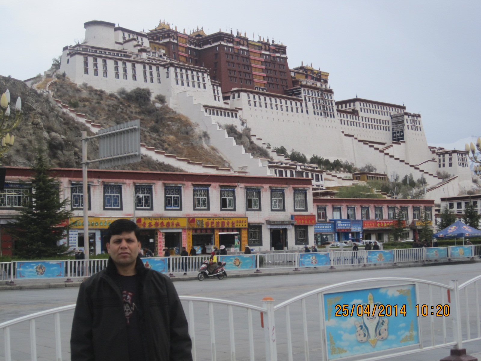 Kailash Tour via Lhasa